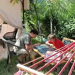 Olga Lounge Aparthotel 4*