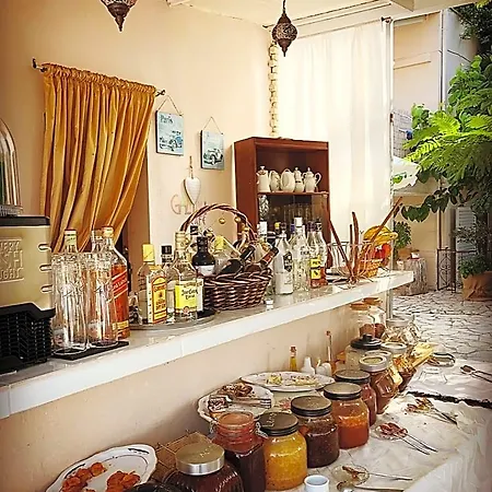Olga Lounge Aparthotel 4*