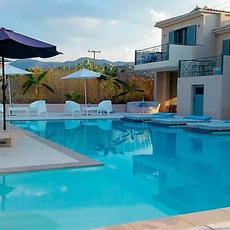 Olga Lounge Aparthotel 4*