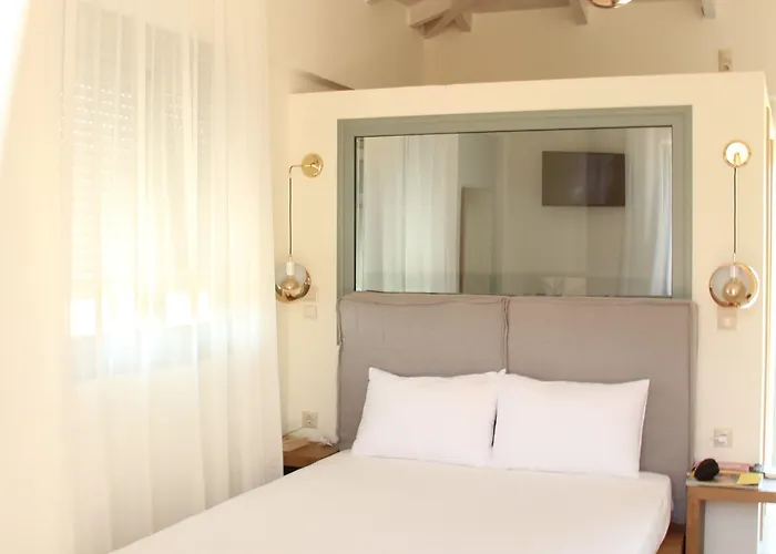 Olga Lounge Aparthotel 4*